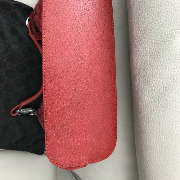 Gucci Vintage Red GG Canvas Ring Handle Shoulder Bag - Picture 4 of 7